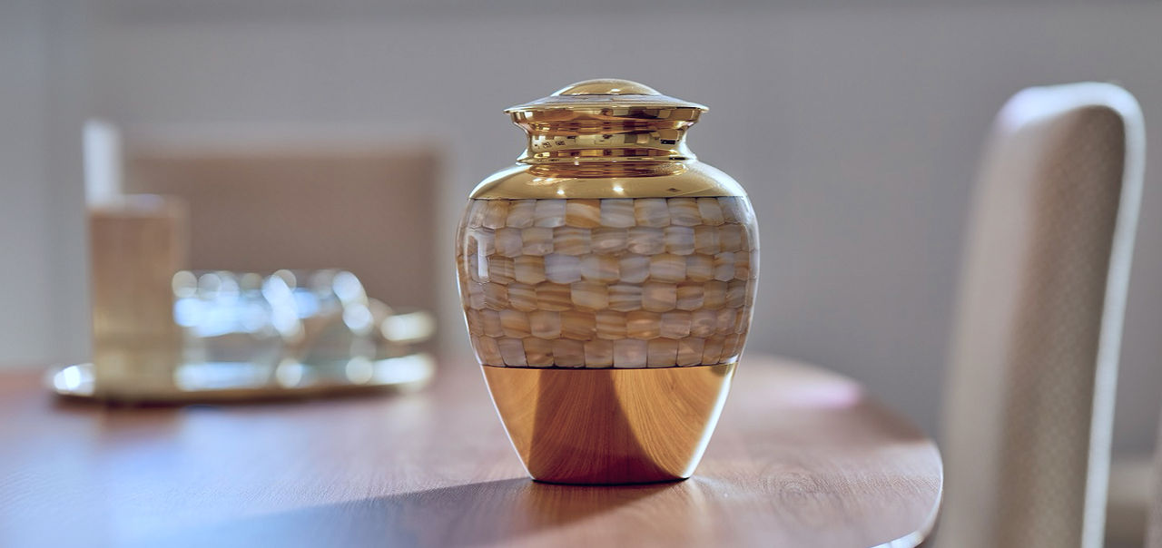 cremation urn