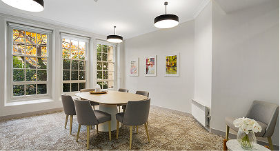 Arrangement Room